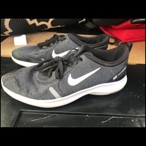 Nike Flex Experience 8 Shoes - 8.5 Wide